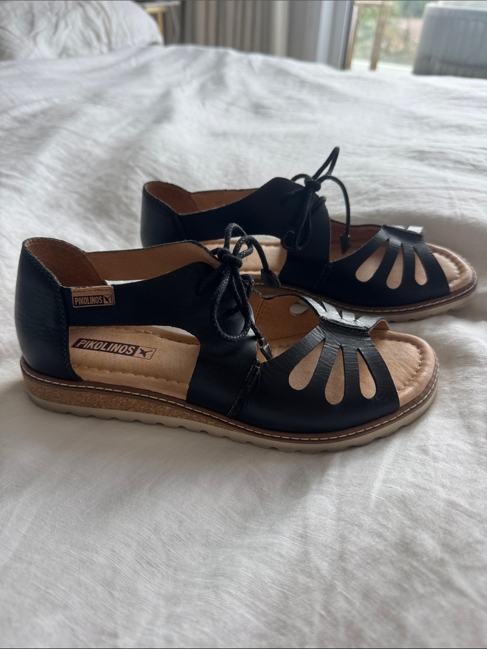 PIKOLINOS Black Leather Cutout Lace-Up Sandal